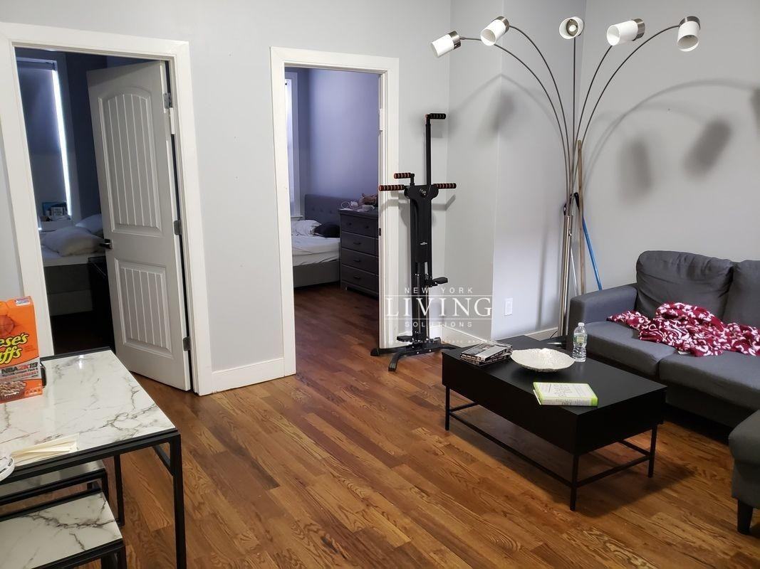 818 MacDonough St #2FSB