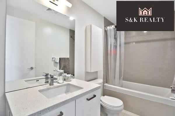 39 Brant Street #917