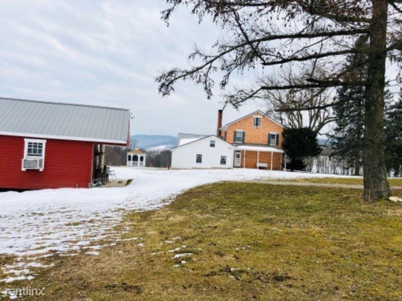 1310 Quaker Valley Rd - Photo 2 of 21