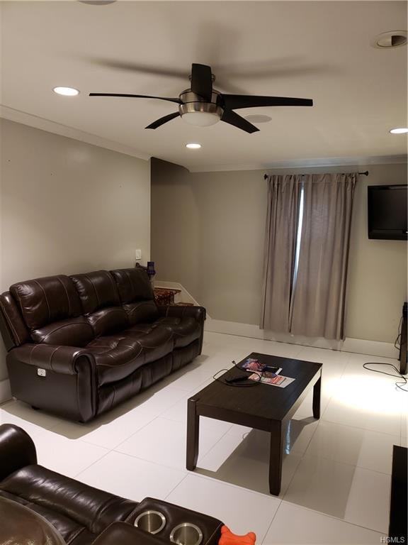 155 White Rd - Photo 3 of 7