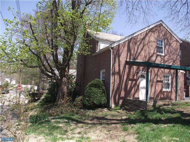 100 Congress Ave - Photo 2 of 16