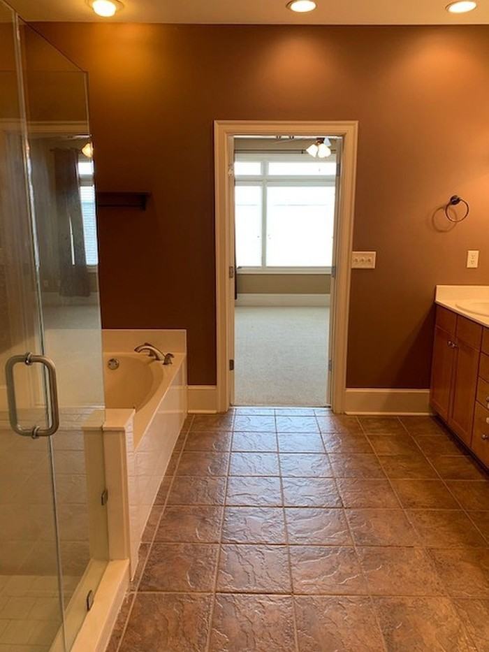 575 S Front St - Photo 2 of 16