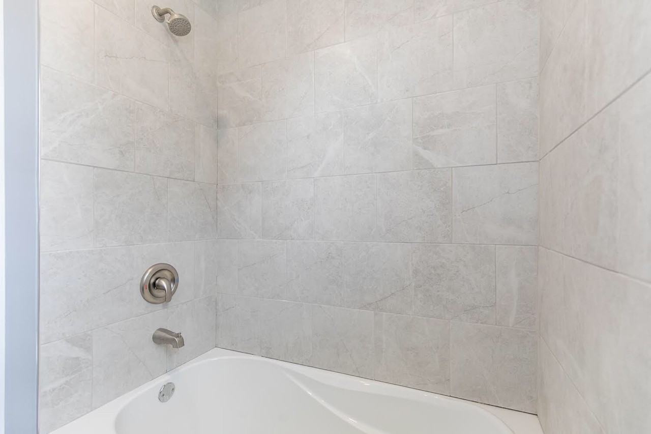 52 William St - Photo 3 of 15