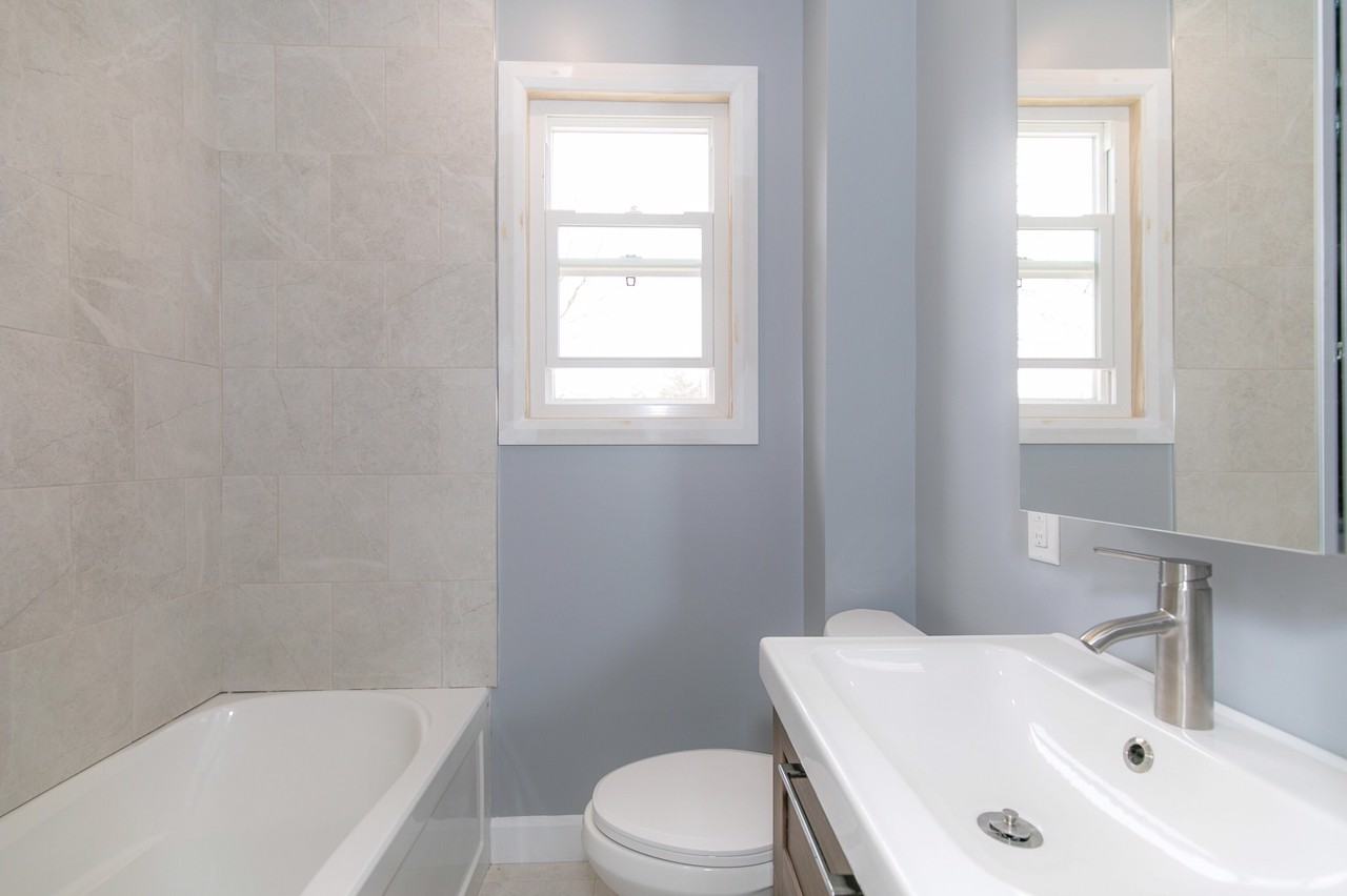 52 William St - Photo 2 of 15