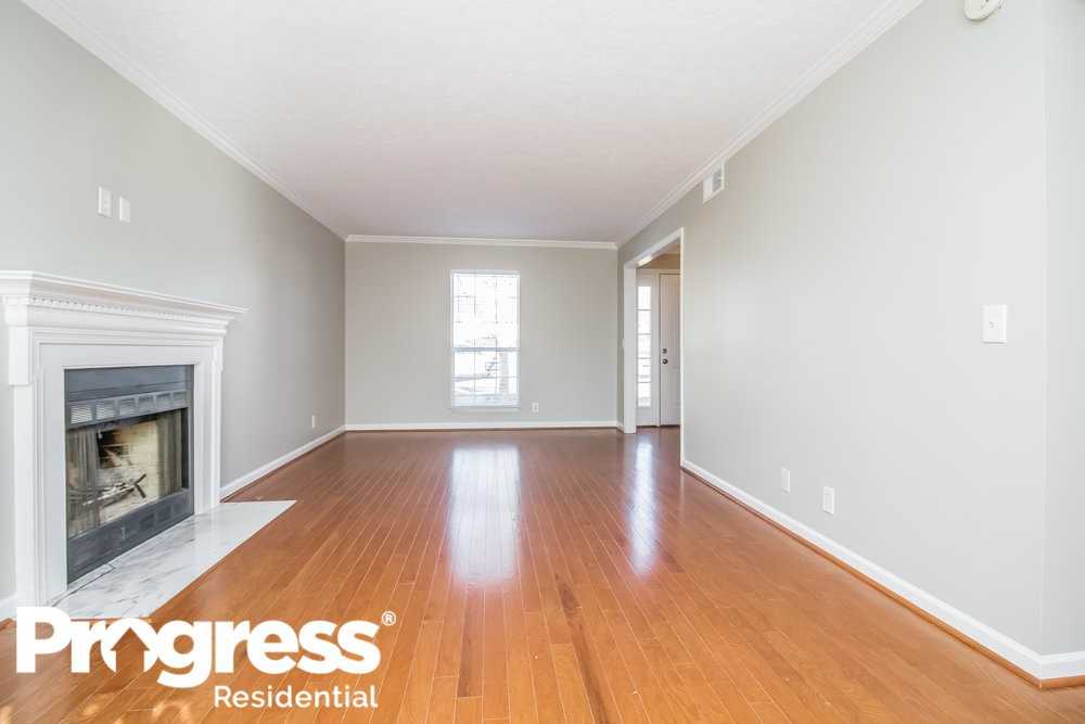 909 Traceton Ct - Photo 3 of 18