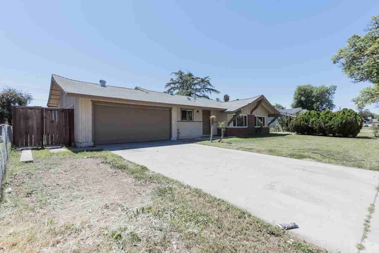 2619 Maple St, San Bernardino, CA 92410 3 Bedroom House for Rent for