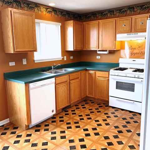 155 Centennial Dr - Photo 3 of 33