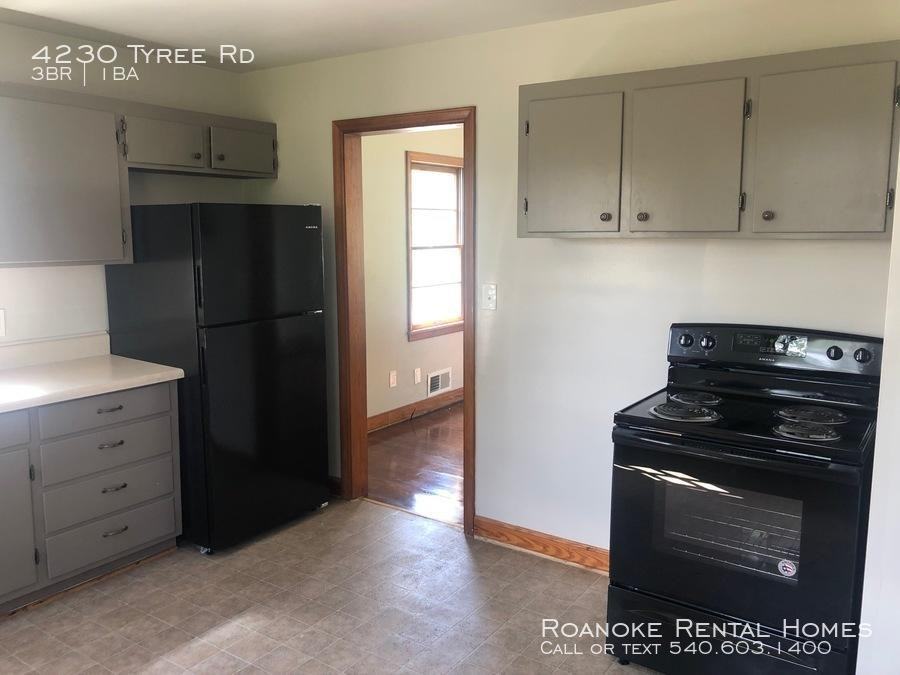 4230 Tyree Rd NW - Photo 3 of 7