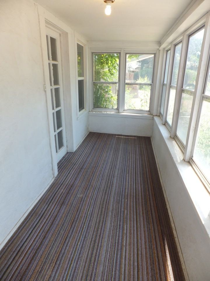 108 W 4th St - Photo 2 of 13