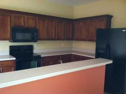 25500 Alicante Dr - Photo 2 of 8