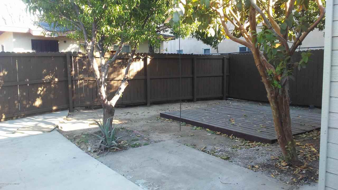 3838 Baldwin Ave - Photo 3 of 11