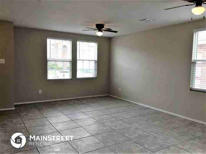 9117 Old Clydesdale Dr - Photo 2 of 19