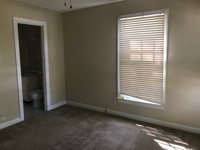 1406 Lyon St - Photo 3 of 8
