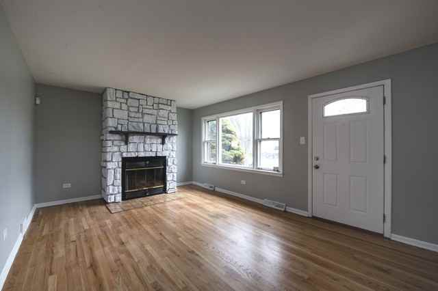 16450 Roy - Photo 2 of 16