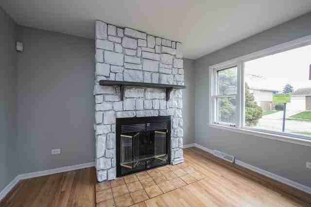 16450 Roy - Photo 3 of 16