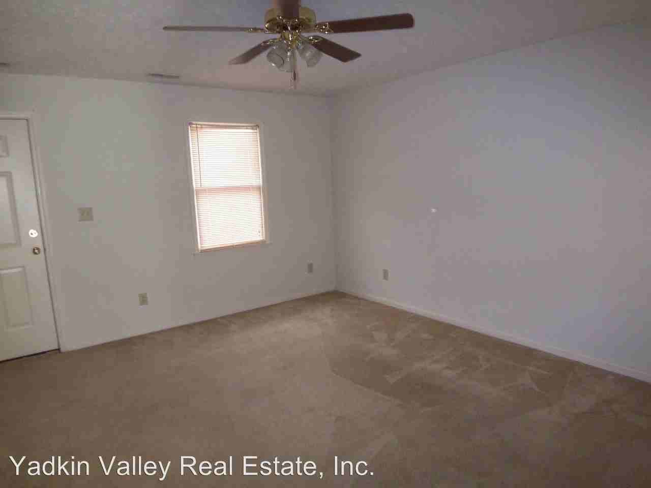 Franklin Street - Photo 2 of 5