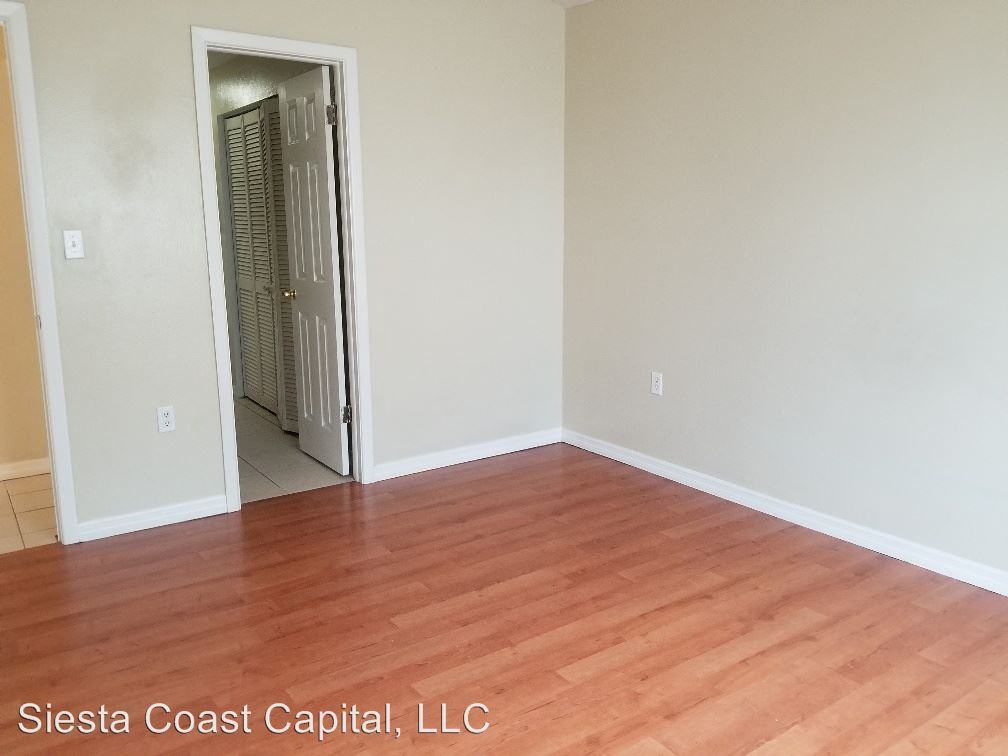 5834 Meadowlane St - Photo 3 of 7