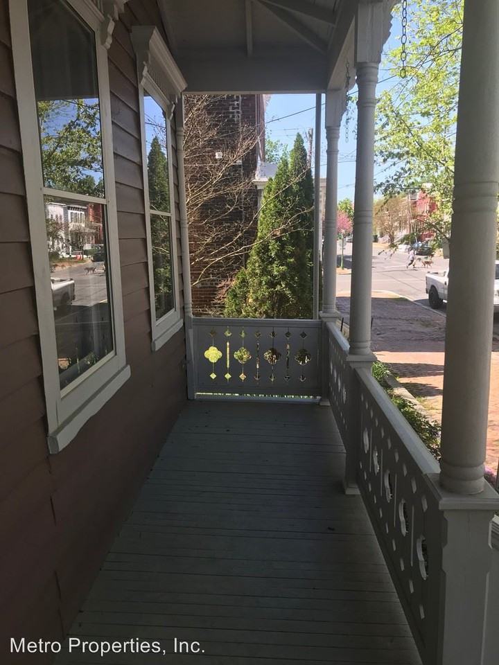 605 1/2 N 26th St #1 - Photo 3 of 13