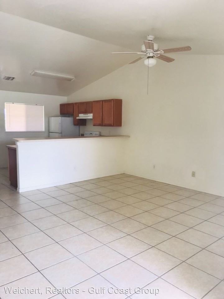 1525/1527 Gilbert Avenue South - Photo 2 of 9