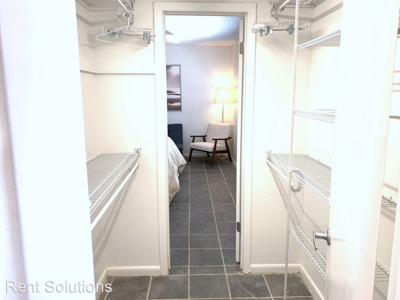 8812 Bay Pointe Dr #101 - Photo 3 of 17