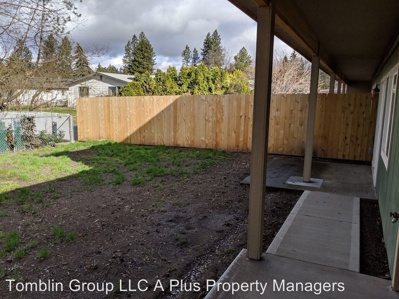 2884 Fairway Dr - Photo 2 of 26