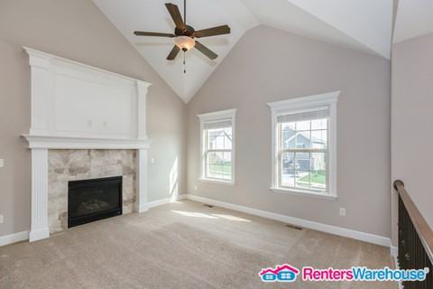 115 SW 3rd St - Photo 3 of 10