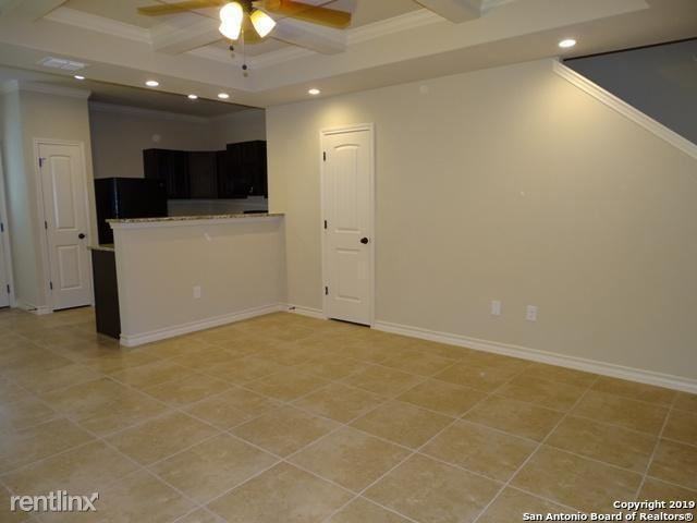 7010 Donovan Way - Photo 3 of 24