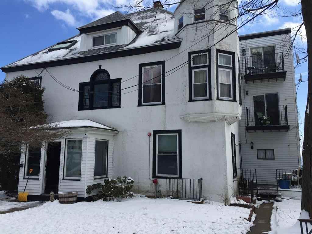 71 Grovers Ave - Photo 3 of 14