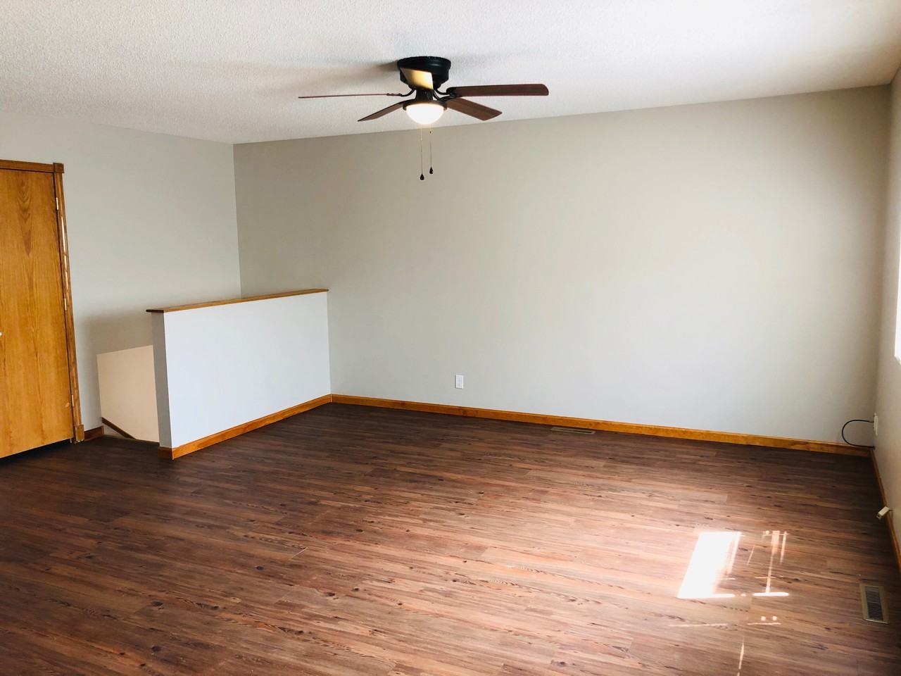 3929 W 33rd St S - Photo 2 of 17