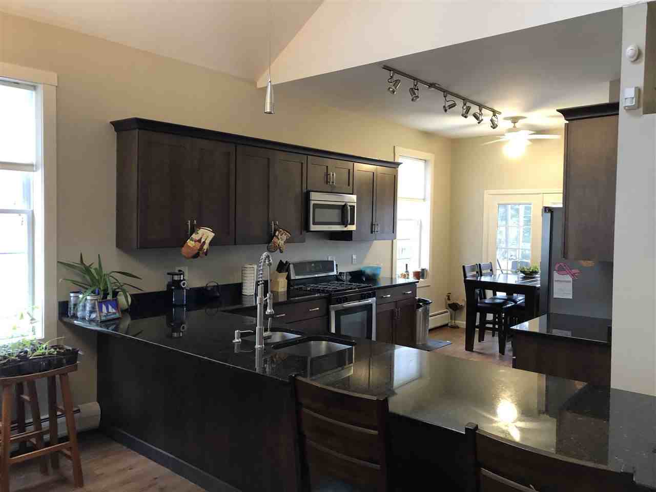 20 Cherry Ln - Photo 2 of 27