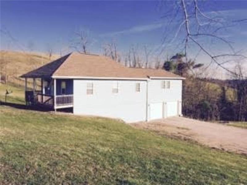 69580 Chermont Rd - Photo 2 of 11