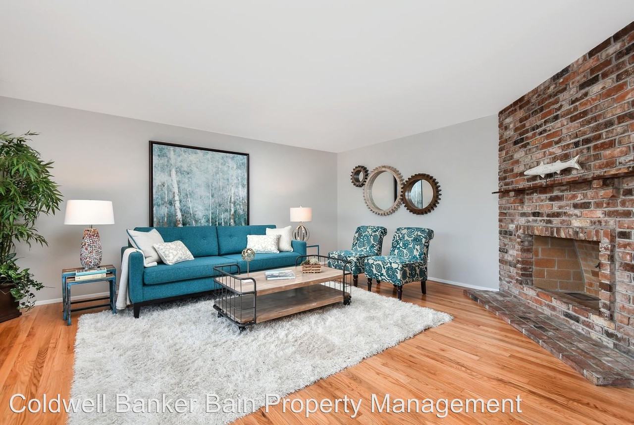 14849 72nd Pl NE - Photo 3 of 25