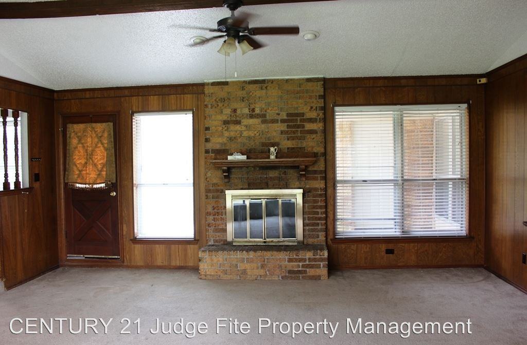 125 Forest Brook Dr - Photo 2 of 10