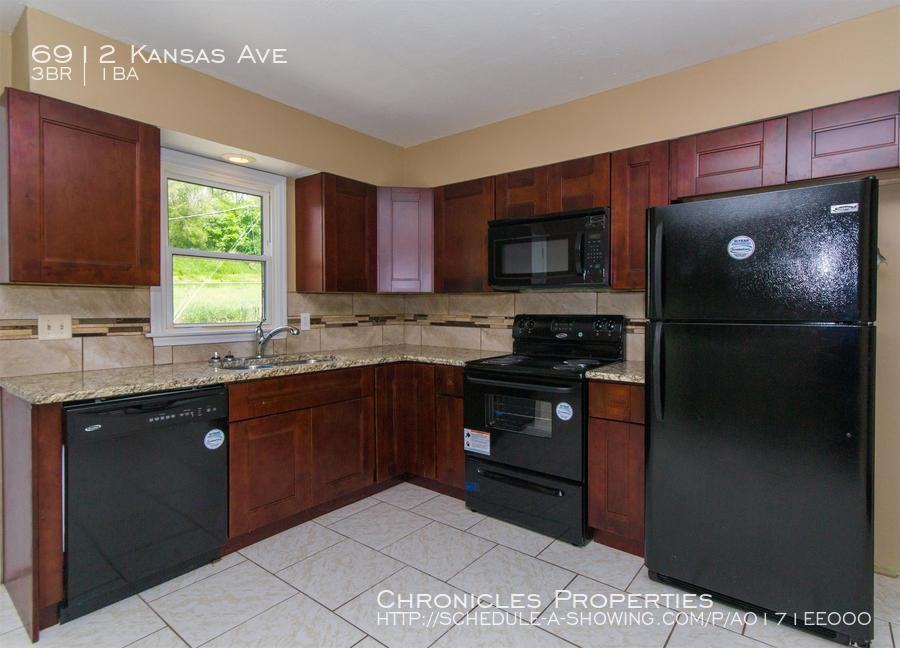 6912 Kansas Ave - Photo 3 of 18