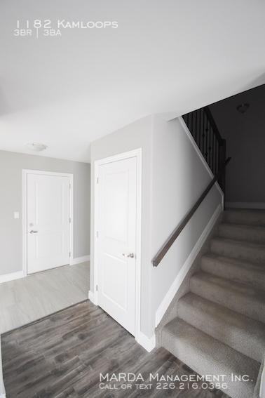 1182 Kamloops St - Photo 3 of 24