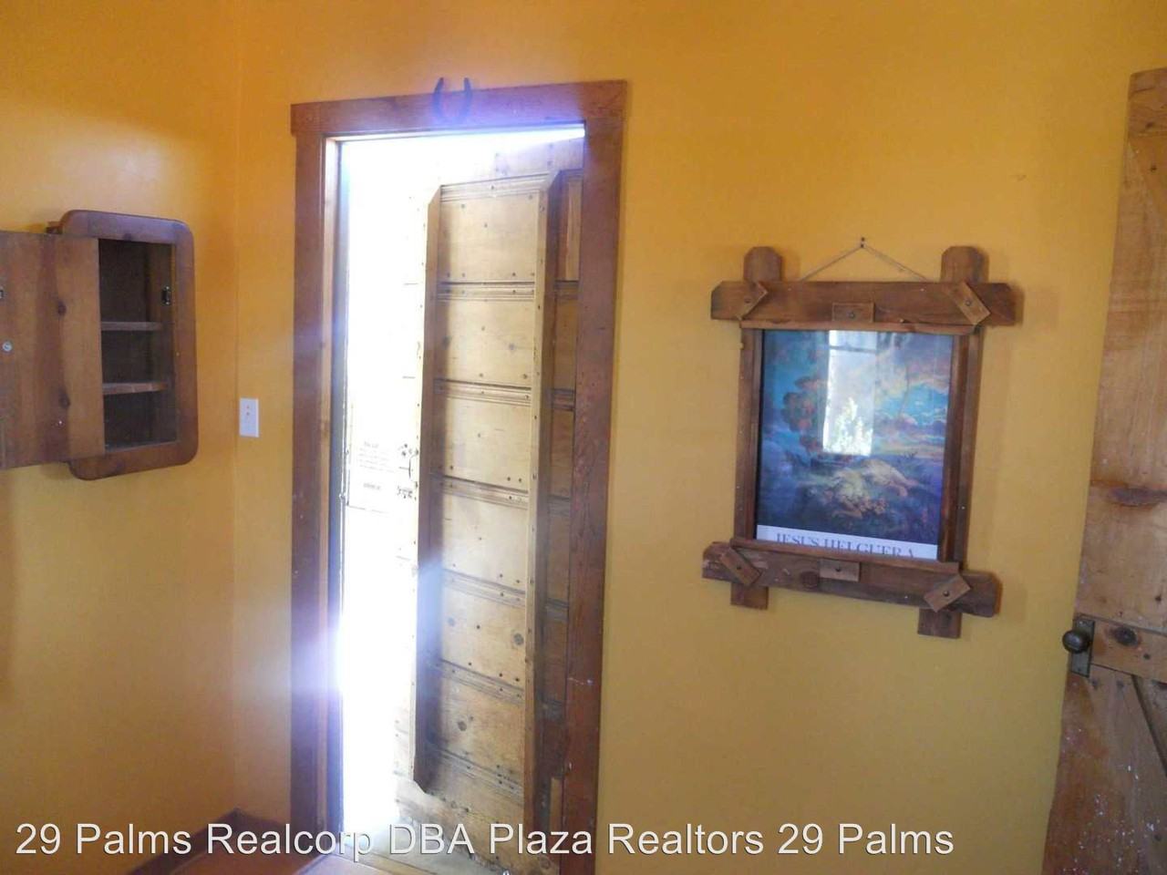 76525 Amboy Rd - Photo 2 of 25