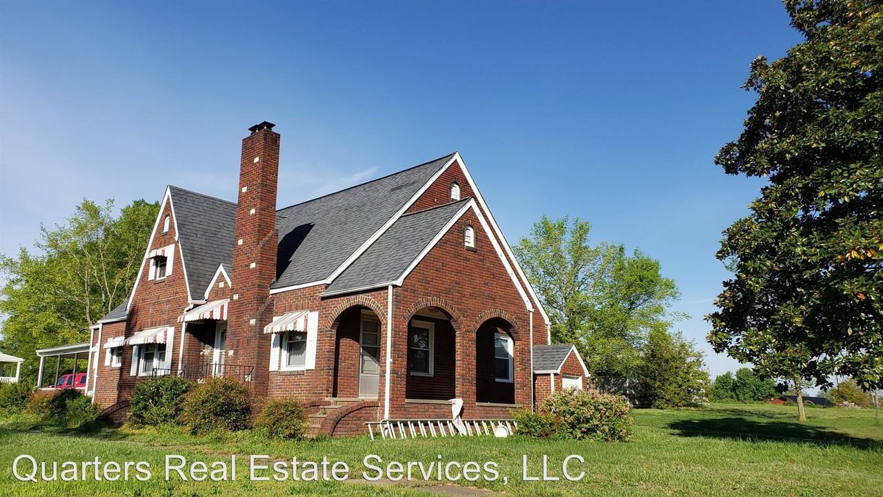 5345 Reidsville Rd - Photo 2 of 23