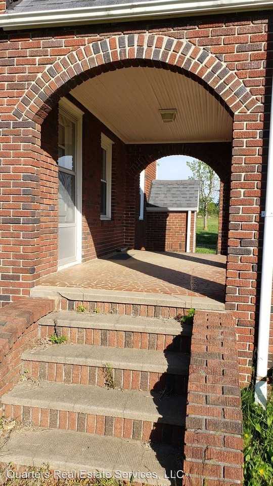 5345 Reidsville Rd - Photo 3 of 23