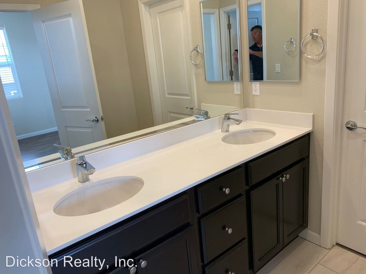 545 Costa Azul Dr - Photo 3 of 11