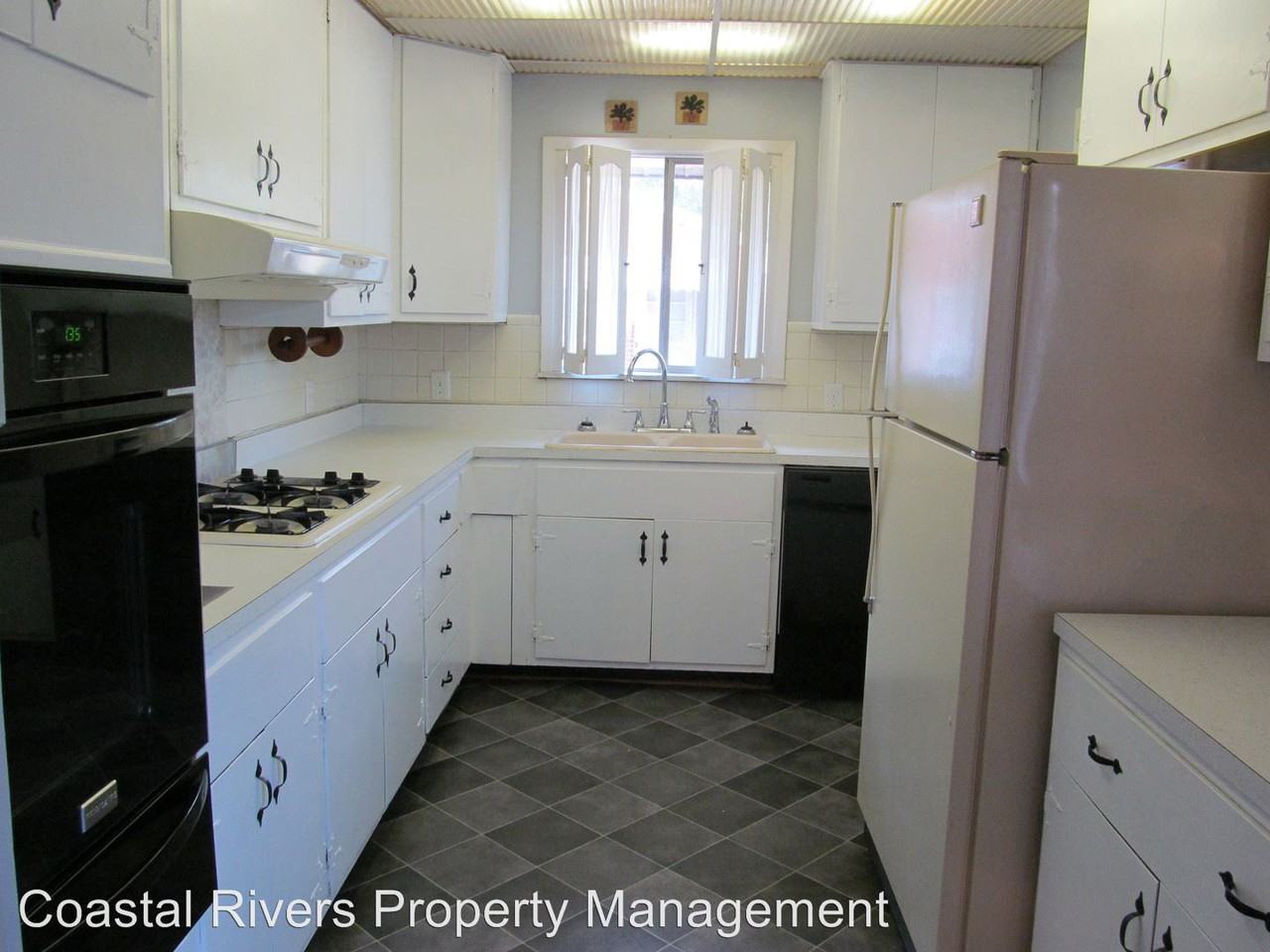 400 W 15th St - Photo 3 of 13