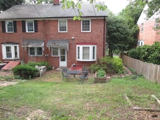 1203 Northview Rd - Photo 2 of 16
