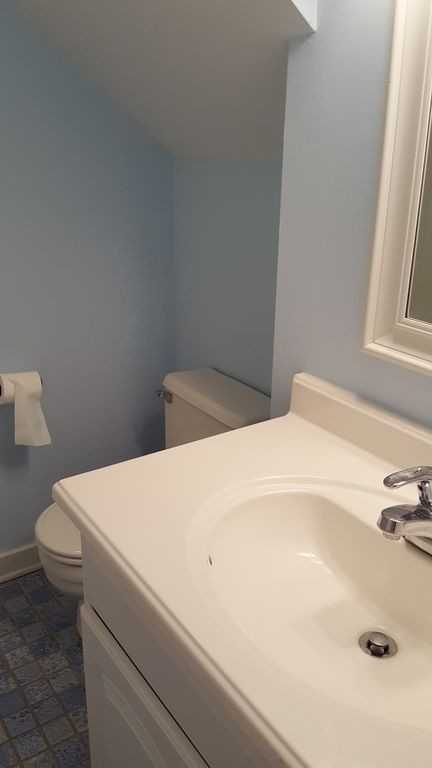 308 Eastwood Rd #B - Photo 6 of 19