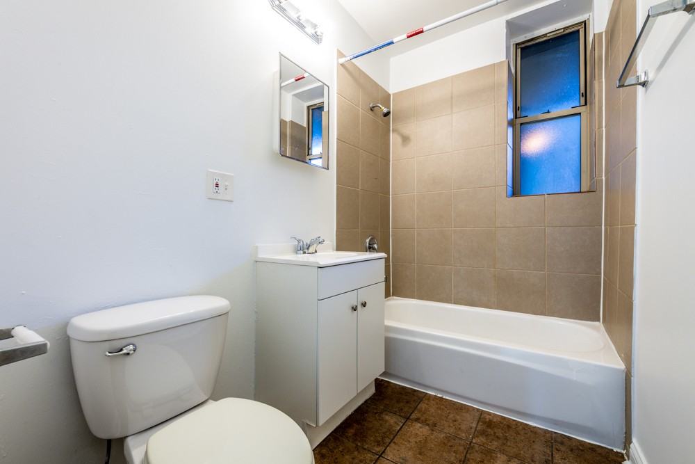 1236-40 S Lawndale Ave - Photo 3 of 11