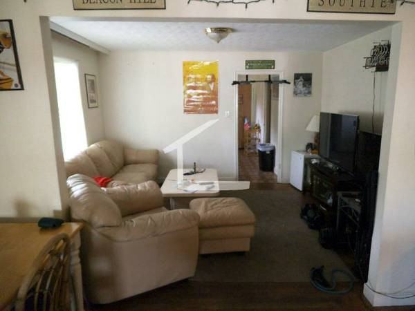 275 Corey Rd - Photo 2 of 6