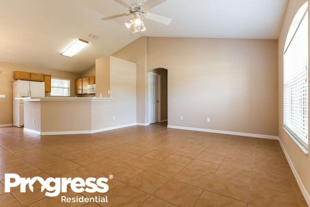 741 Gentle Breeze Dr - Photo 2 of 12