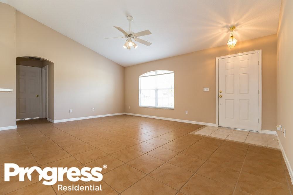 741 Gentle Breeze Dr - Photo 3 of 12