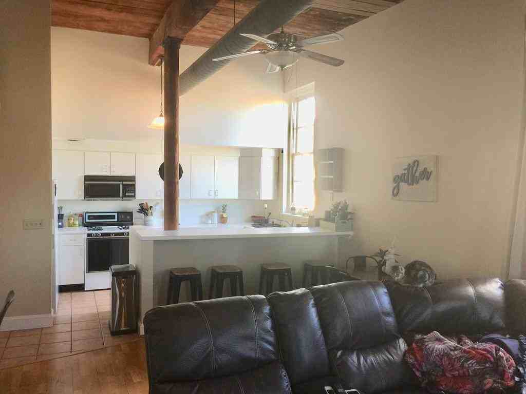 48 Kent St - Photo 3 of 16