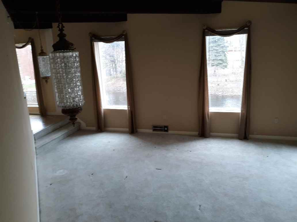 191 Broadway St - Photo 2 of 14