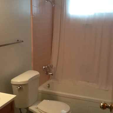 1309 N 49th Ave #5 - Photo 2 of 7