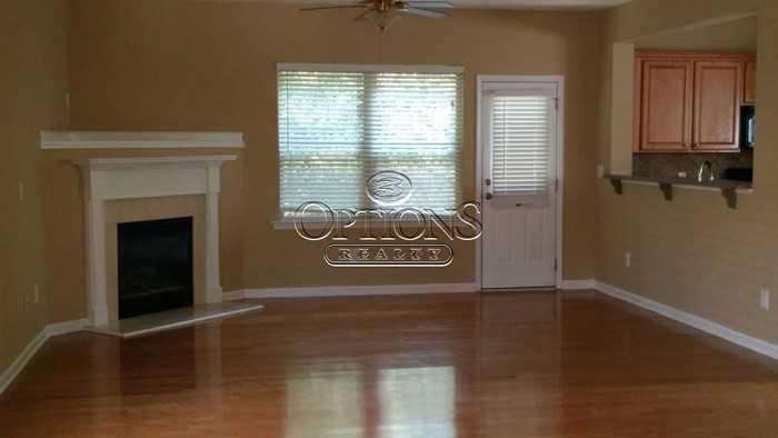 924 Silver Lake Dr - Photo 2 of 23